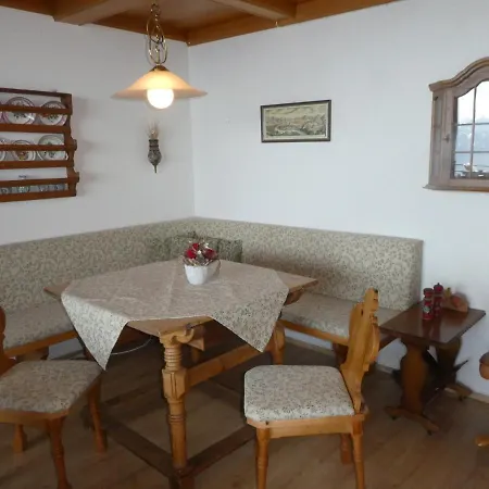 Gerlitzen Ossiachersee - Haus Enzian Apartment Treffen